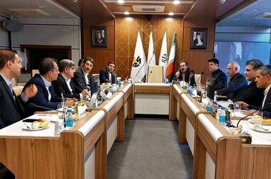 در مجمع عمومی عادی سالیانه وصندوق، ۲۳۹ تومان سود برای هر سهم تقسیم شد / پناهی: بازدهی صباانرژی بالاتر از میانگین شرکت‌های چندرشته‌ای و فراتر از شاخص کل بازار سرمایه است / استراتژی ما بهینه‌سازی پرتفوی وصندوق از طریق سرمایه‌گذاری‌های سودآور است
