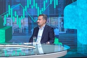 بسته حمایتی هم‌زمان با بازگشایی بازار سهام رونمایی می‌شود/ شورای عالی بورس تأکید دارد بازگشایی بازار سهام در شرایطی انجام شود که فضای منصفانه‌تری برای انجام معاملات فراهم باشد