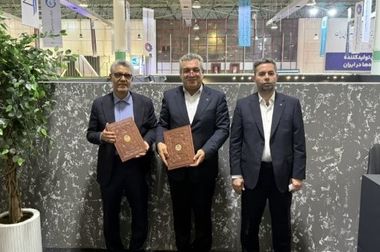 برگزاری نشست بررسی راهکارهای رفع موانع تولید در پتروشیمی بندرامام با حضور معاون راهبری تولید گروه صنایع پتروشیمی خلیج فارس