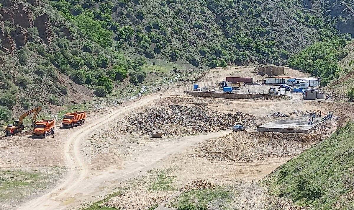 آغاز عملیات احداث کارخانه تصفیه زهاب اسیدی در معدن مس سونگون/حذف آلاینده‌های ورودی به رودخانه پخیرچای