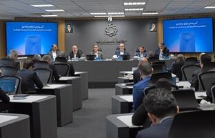 بانک مرکزی مسیر تأمین مالی یک‌میلیارددلاری پتروشیمی‌ها را هموار کرد/تأمین مالی ۵۰۰ میلیون‌دلاری از محل ارزهای صادراتی شرکت‌های هلدینگ خلیج‌فارس با پیش‌فروش ارز صادراتی