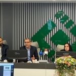 بازنگری در آیین‌نامه خسارت و بهره‌گیری از فناوری‌های نوین محور تأکید کارشناسان بیمه در پژوهشکده بیمه